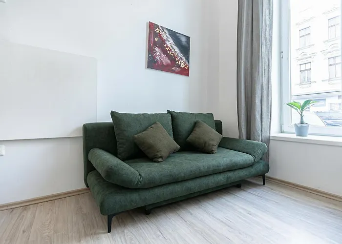 2 Spacious Apts For 6p, Only 7min To Stadthalle Apartment *
