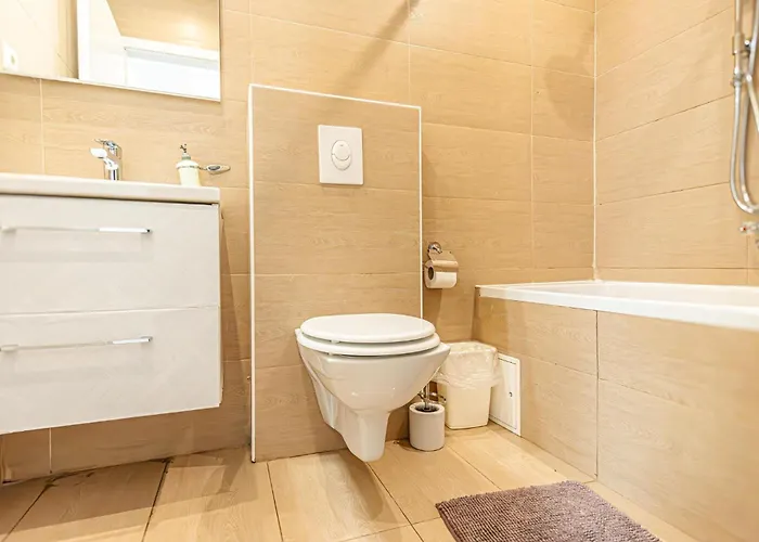 Apartment 2 Spacious Apts For 6p, Only 7min To Stadthalle Vienna
