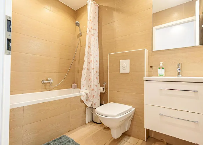 2 Spacious Apts For 6p, Only 7min To Stadthalle * Vienna